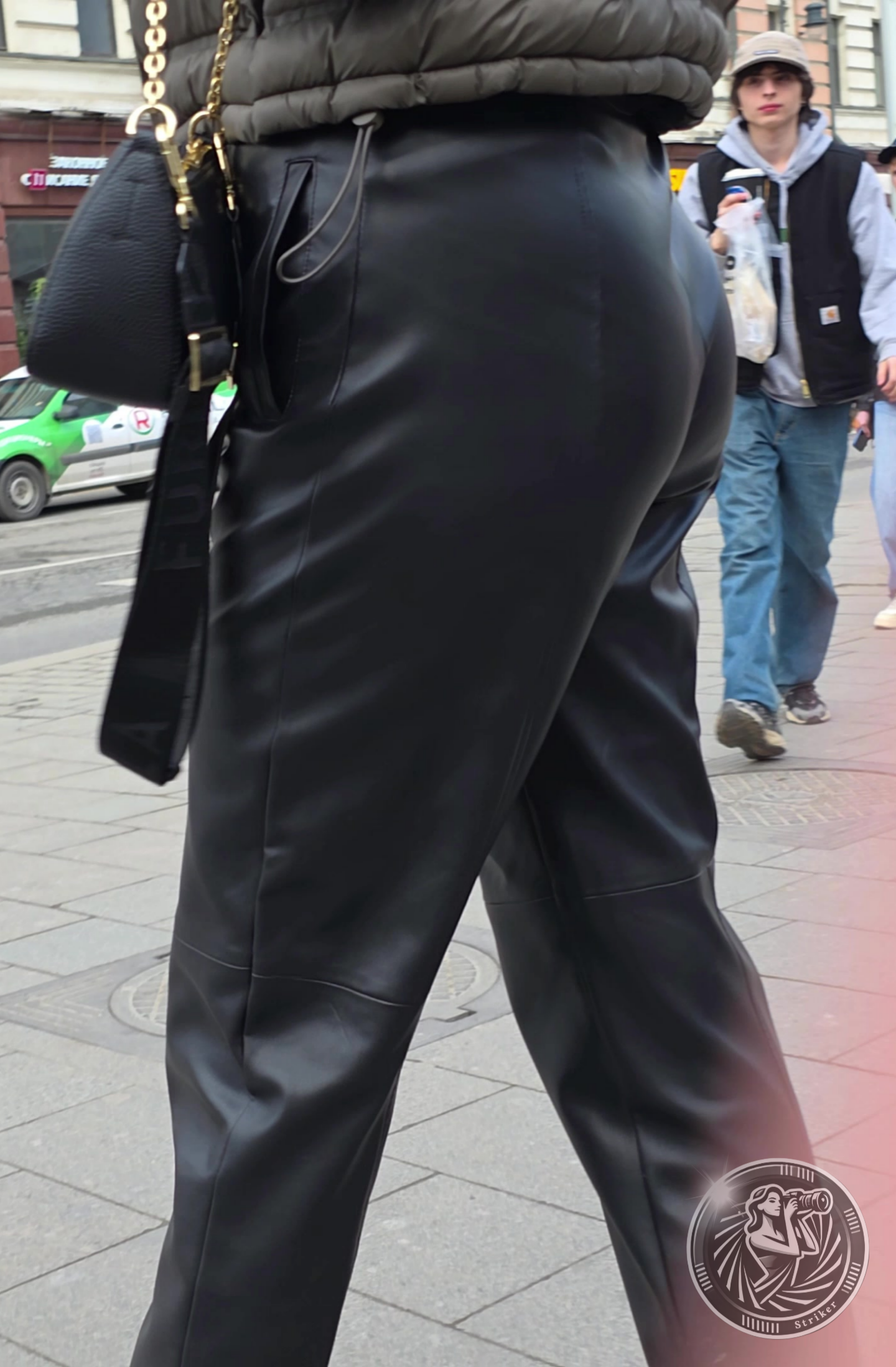 🖐HEY BABY🖐 Please wear your leather pants more often🙏